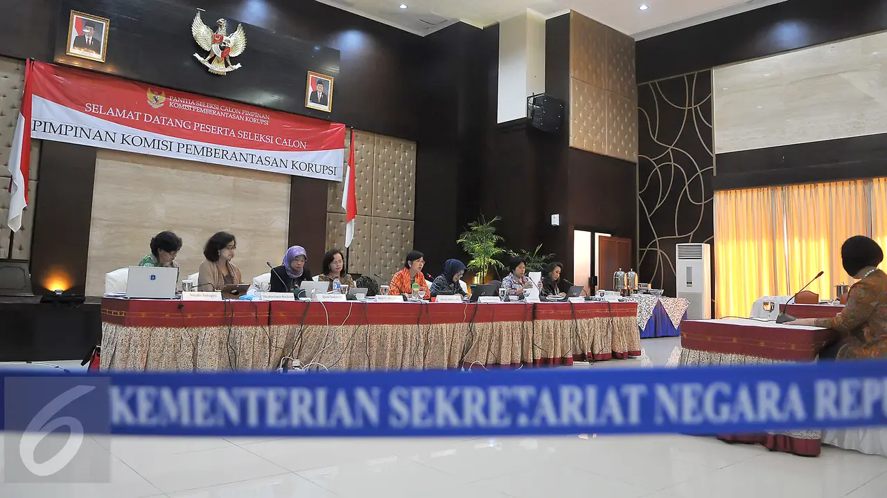 20150824-19 Calon Pimpinan KPK Jalani Uji Wawancara-Jakarta
