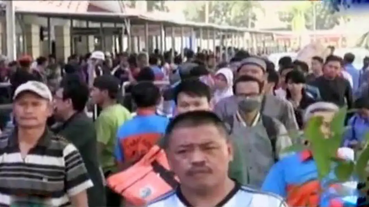 Segmen 2: Pemudik Padati Stasiun Senen hingga Video Mudik Pemirsa