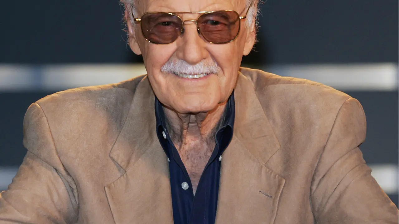 [Bintang] Stan Lee