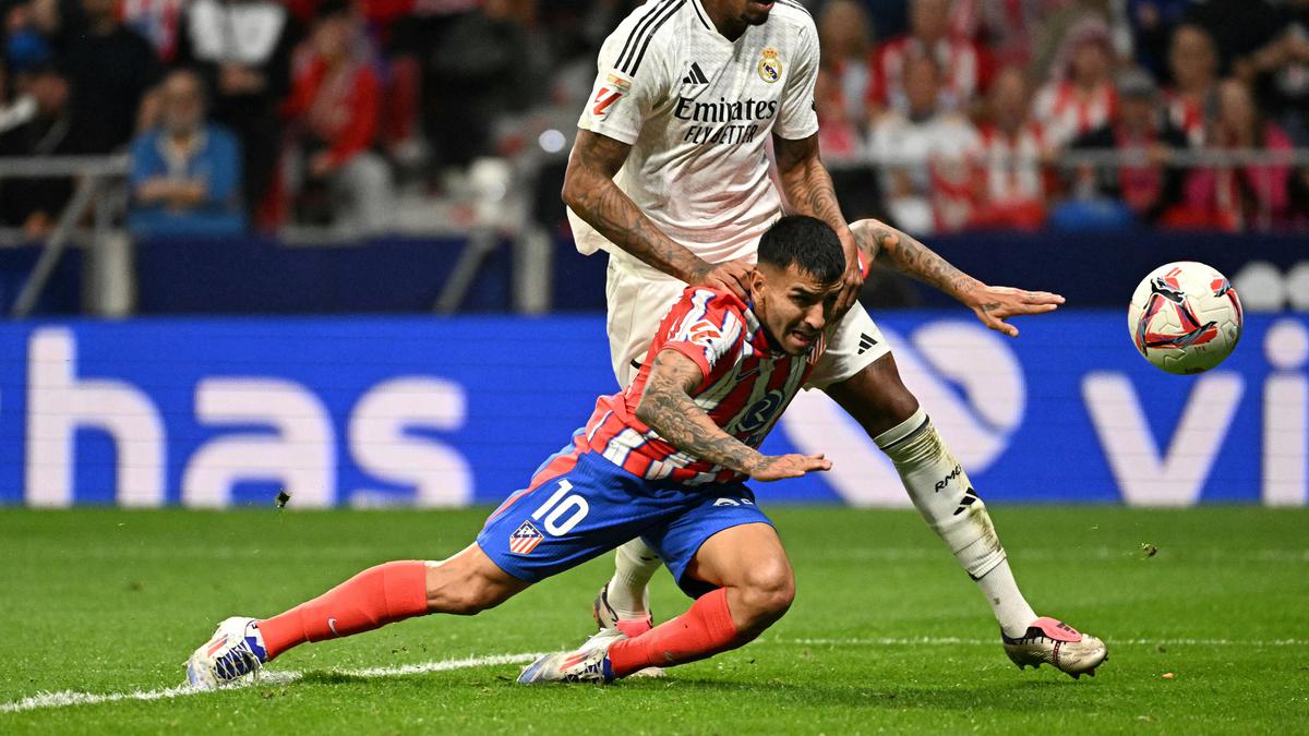 Beberapa Wasit Tolak Pimpin Pertandingan Real Madrid vs Atletico, Apakah yang Terjadi?