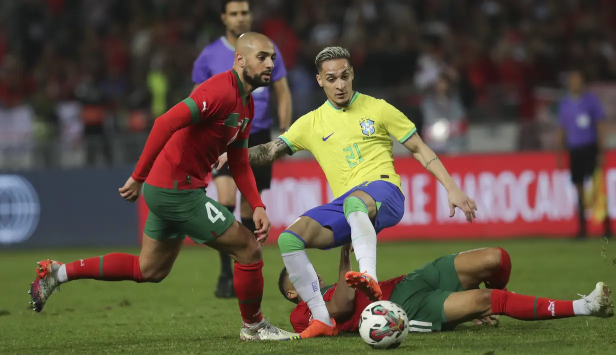 Timnas Maroko kembali membuat kejutan dengan membungkam Brasil 2-1. (AP Photo/Mosa'ab Elshamy)