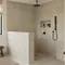 10 Ide Desain Shower Dinding Rendah untuk Kamar Mandi Estetik, Cocok untuk Rumah Impian