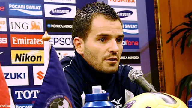 Simon McMenemy