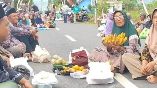 Warga Pati Rayakan Bupati Sudewo Ditangkap KPK