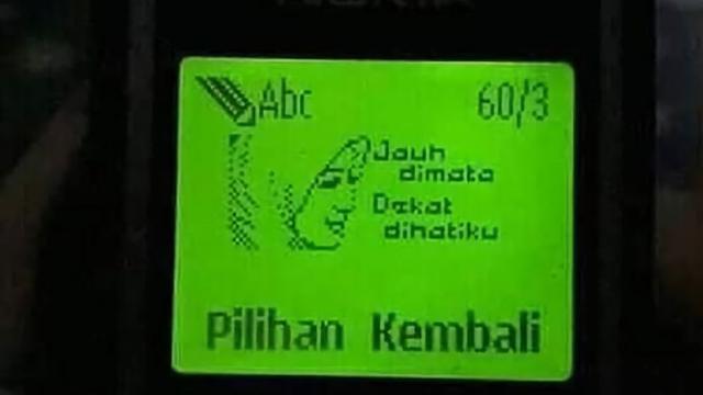 9 SMS Alay Nyatakan Cinta Ini Bikin Nostalgia, Bikin Senyum