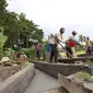 Perbaikan irigasi subak di Bali menggunakan dana desa (Foto: Dok Kemendes)