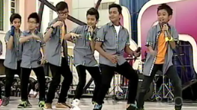 Super 7 - Go Green