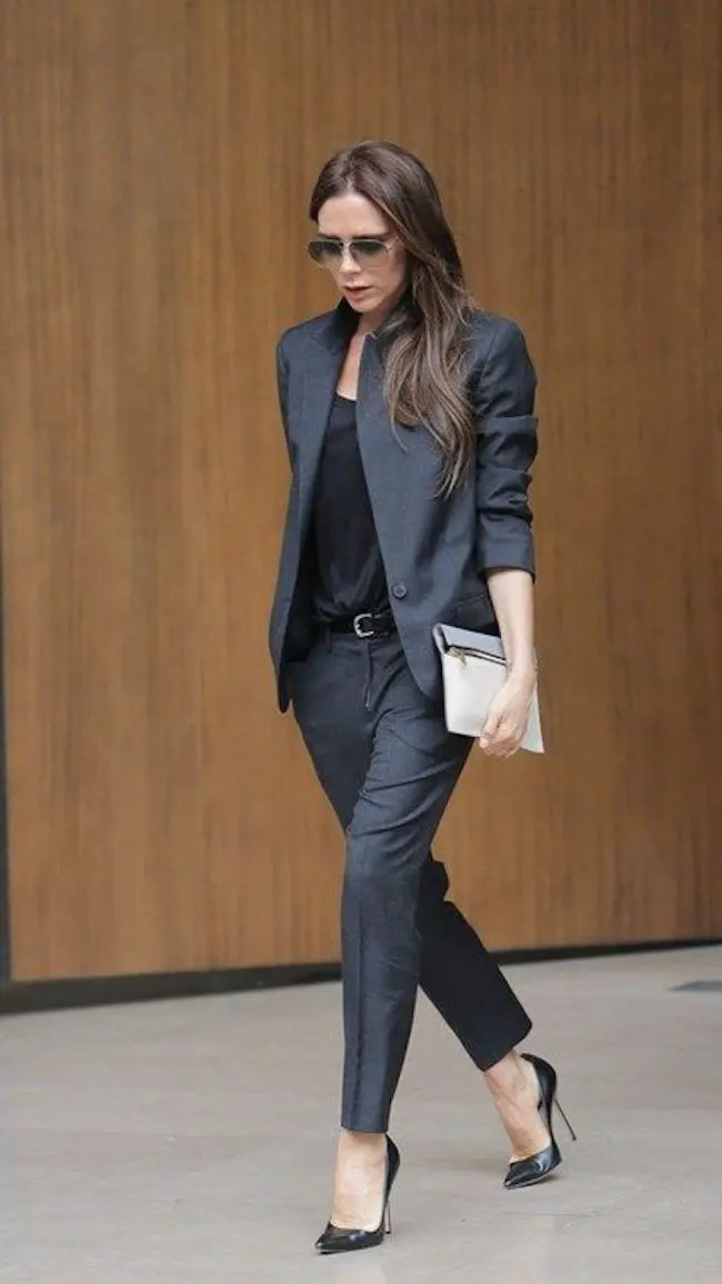 Style Victoria Beckham buat ke kantor. (sumber foto: macabinedessayage.tumblr.com/pinterest)