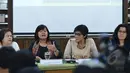 Para aktivis perempuan menggelar konferensi pers terkait hukuman mati migran asal Filipina Mary Jane, Jakarta, Jumat (24/4/2015). Mereka meminta kepada pemerintah agar membatalkan hukuman mati terhadap Mary Jane. (Liputan6.com/JohanTallo)