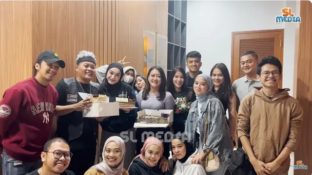 10 Momen Kejutan Ulang Tahun Sule, Dapat Hadiah Spesial dari Santyka Fauziah