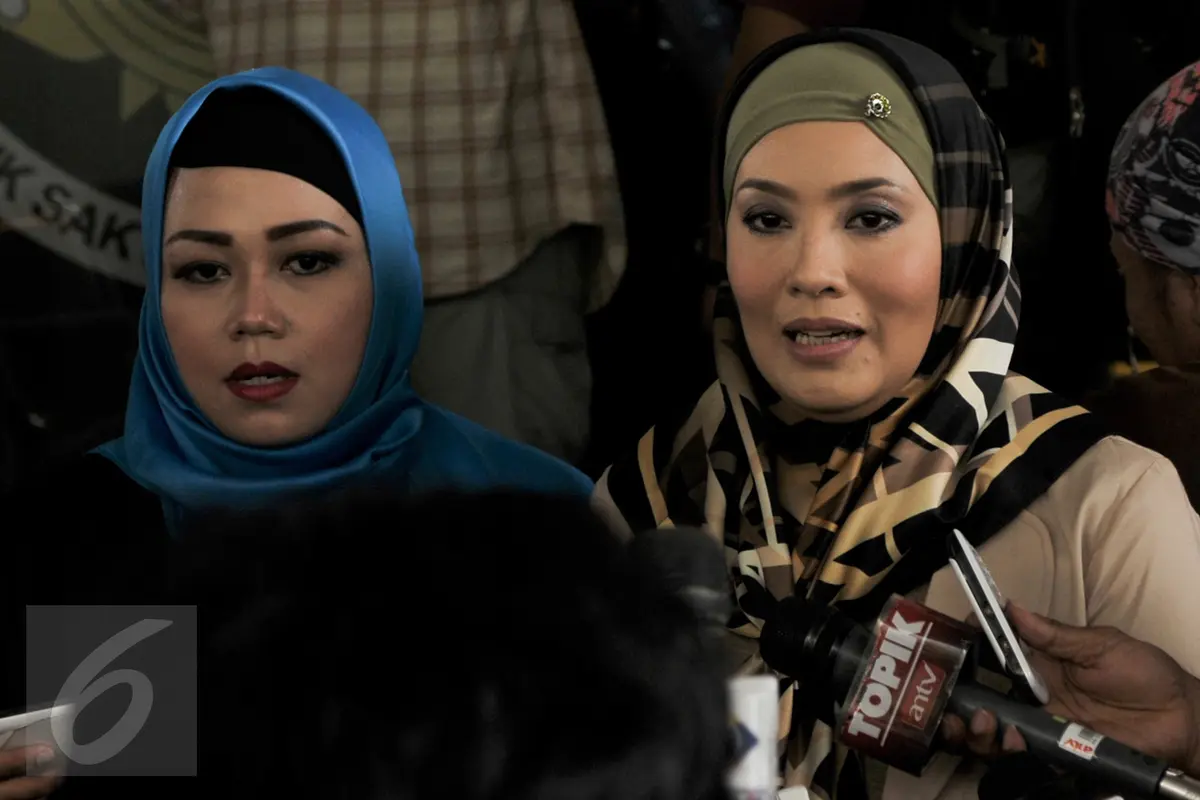 20160908-Aa Gatot Punya Senpi Ilegal, Elma Theana Datangi Polda Metro-Jakarta
