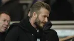David Beckham duta UNICEF berkunjung ke Kathmandu, Ibukota Nepal yang dijuluki Negeri Atap Dunia. Ia memeragakan keahliannya bermain sepak bola di depan ratusan masyarakat setempat.