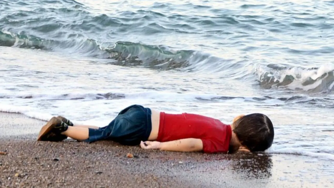 9 Potret Keluguan Aylan Kurdi, Bocah Suriah yang Tewas di Pantai