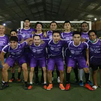 Irvan Fahad dan Tim Selebriti saat tampil dalam ajang Bintang Bola Anniversary merayakan ulang tahun Bintang.com dan Bola.com yang ke-2 (Adrian Putra/Bintang.com)