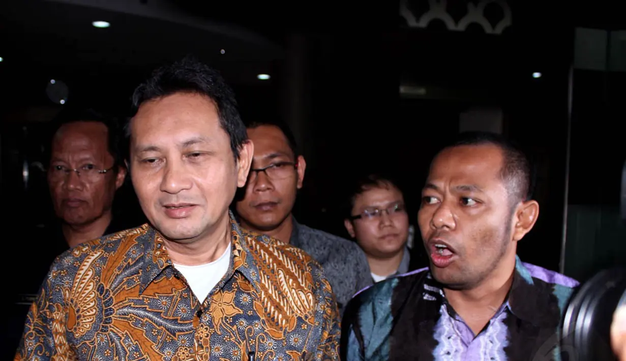 Udar Pristono ditahan atas dugaan pengadaan kasus korupsi proyek pengadaan bus Transjakarta dan bus Terintegrasi Transjakarta senilai Rp1,5 triliun, Jakarta, (17/9/14). (Liputan6.com/Johan Tallo)
