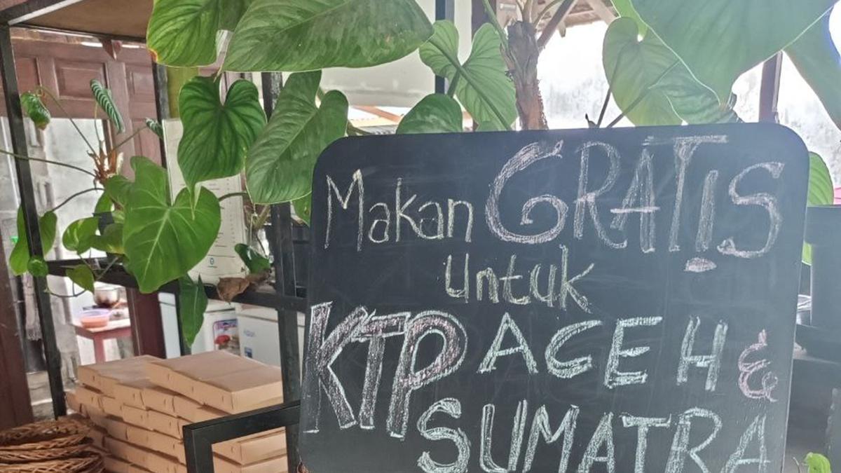 Cerita Sepiring Harapan Warung di Jogja Gratiskan Makan Bagi Perantau Terdampak Banjir Sumatera