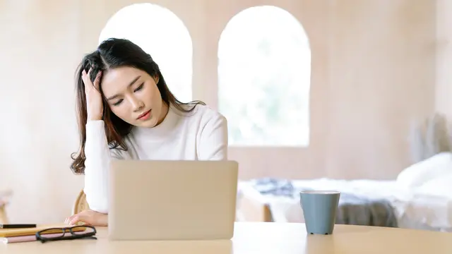 perempuan dan 20 juli stres