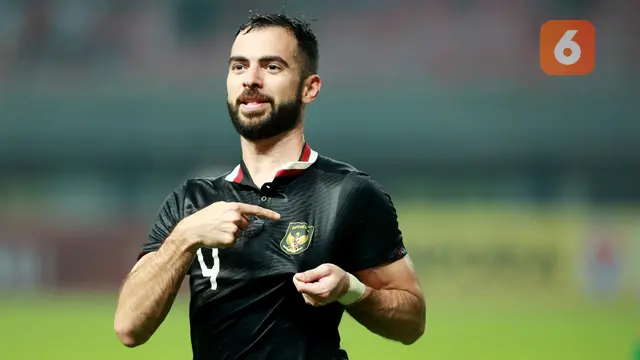 Foto: Melihat Aksi Duo Menara di Lini Pertahanan Timnas Indonesia