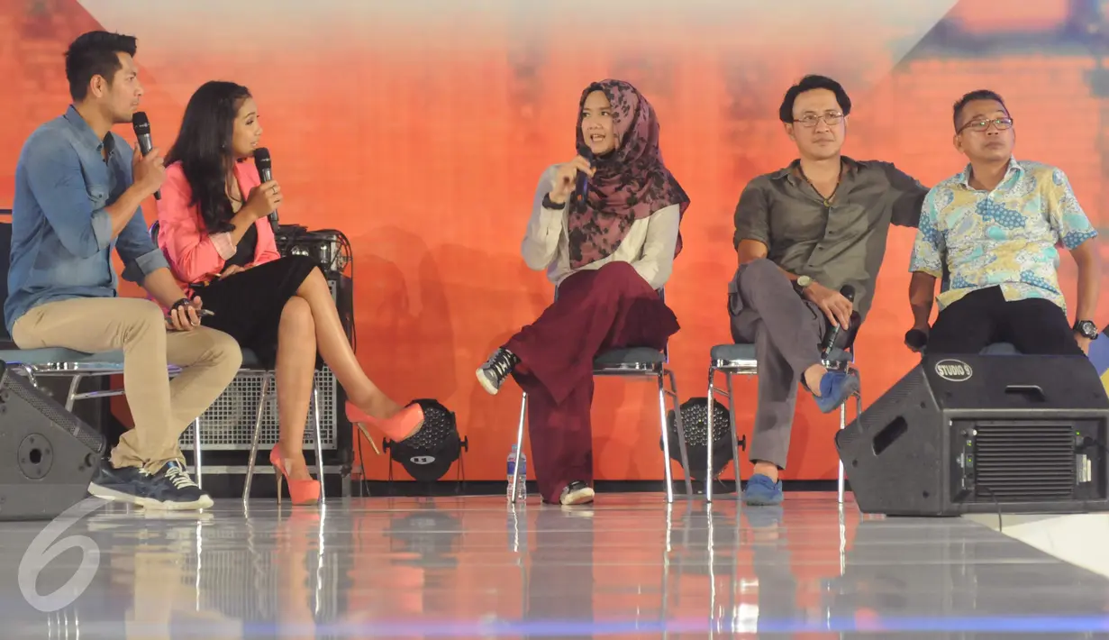 Pemain PPT,  Agus Kuncoro, Jarwo Kwat dan Artta Ivano saat mengikuti acara EGTC 2016  di Yogyakarta, Kamis (3/11). EGTC 2016 diramaikan oleh tokoh dan artis untuk memperkenalkan cara berakting di sebuah film. (Liputan6.com/Helmi Affandi)