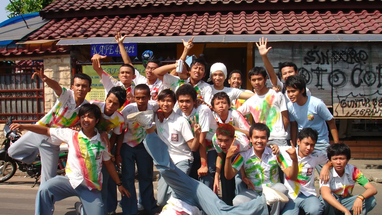 [Bintang] Nggak Tahu Kenapa, 5 Nama Ini Sering Ada di Setiap Tongkrongan
