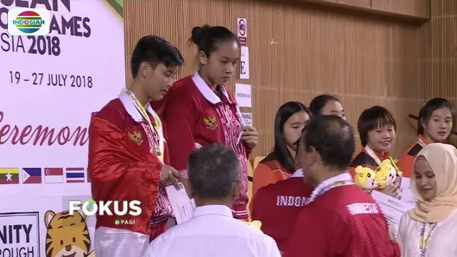 Timnas bulutangkis Indonesia berhasil membawa tiga medali emad di Asean School Games 2018.