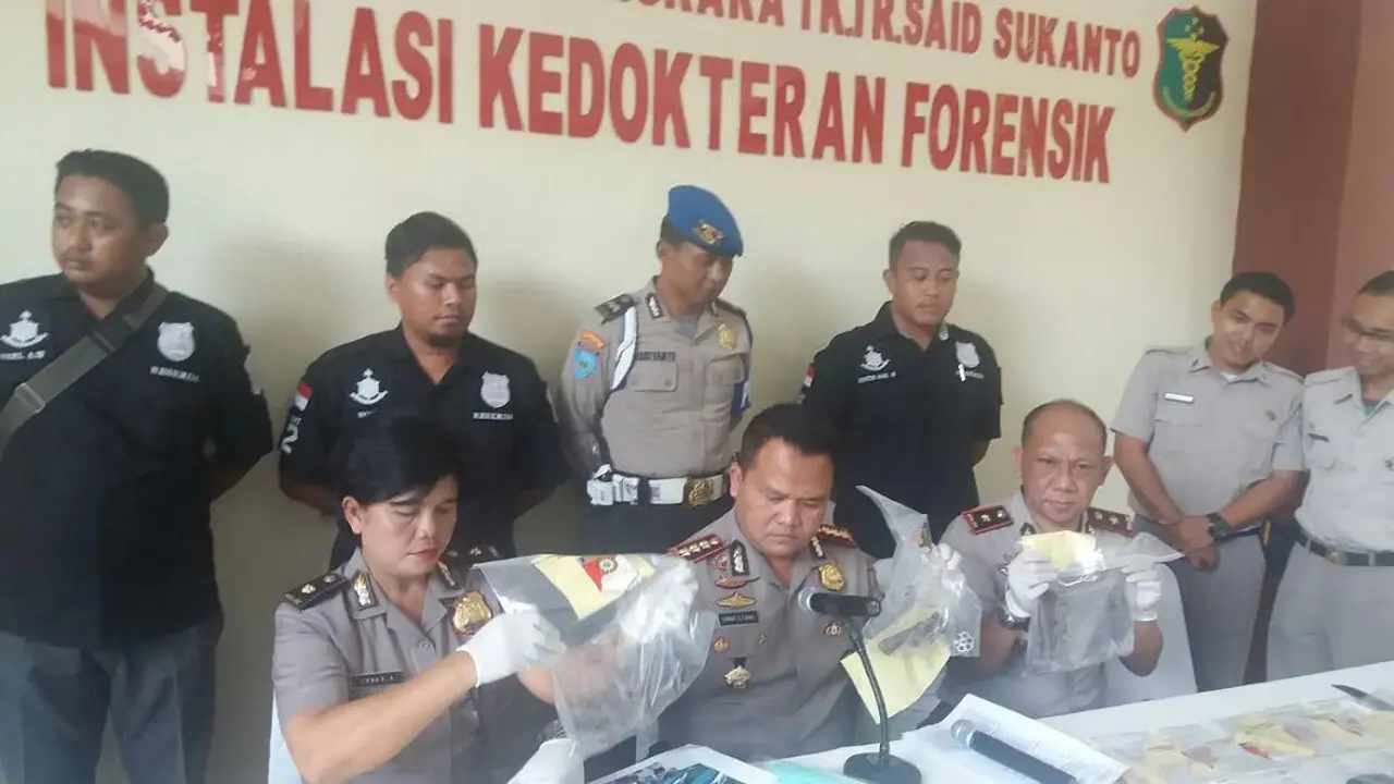 Kapolres Metro Bekasi Kota, Kombespol Umar Surya Fana 