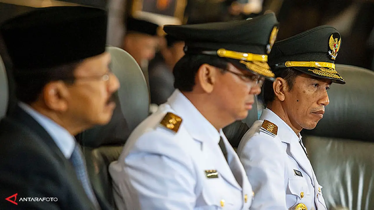 foke-pelantikan-jokowi-101015b.jpg