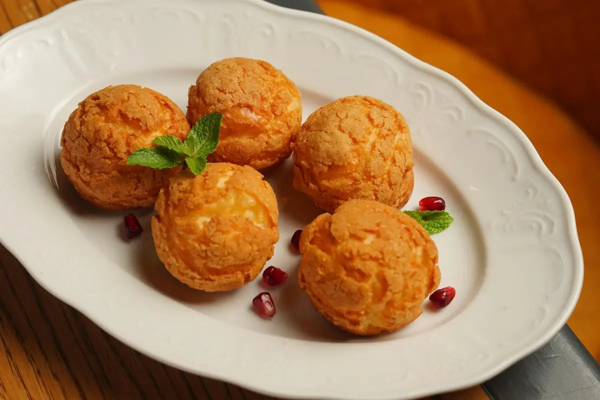 Cream Puffs