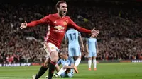 Mata Bawa MU Hentikan Langkah Man City di Piala Liga Inggris