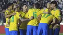 Brasil. Timnas Brasil lolos ke Qatar melalui kualifikasi Amerika Selatan yang sulit namun akhirnya sukses dengan status tak terkalahkan dengan menang 14 kali dari total 17 laga. Neymar, yang menjadi penyerang andalan pelatih Tite akan didukung oleh muka baru seperti Vinicius Junior, Raphinha, dan Antony yang akan bahu membahu mencetak gol ke gawang lawan. (AFP/Jorge Bernal)