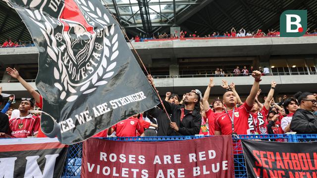 Suporter Timnas Indonesia di kandang Jepang