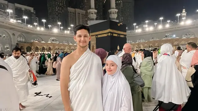 Potret Tasya Kamila umrah sekeluarga (credit: instagram/tasyakamila)