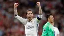 Ekspresi Sergio Ramos usai laga Perempat Final Liga Champions 2017 antara Real Madrid vs Bayern Munchen di Santiago Bernabeu, Spanyol, Rabu (19/4). Madrid kandaskan Munchen dengan skor 4-2. (AP Photo)
