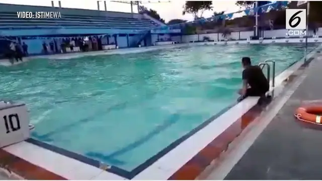 Penjelasan sementara peristiwa berombaknya air kolam renang Tirta Krida di Pusdiklatsarmil Lanudal Juanda, Kabupaten Sidoarjo, Jawa Timur, bersamaan dengan kejadian gempa di Palu dan Donggala, Sulawesi Tengah, pada Jumat sore, 28 September 2018.