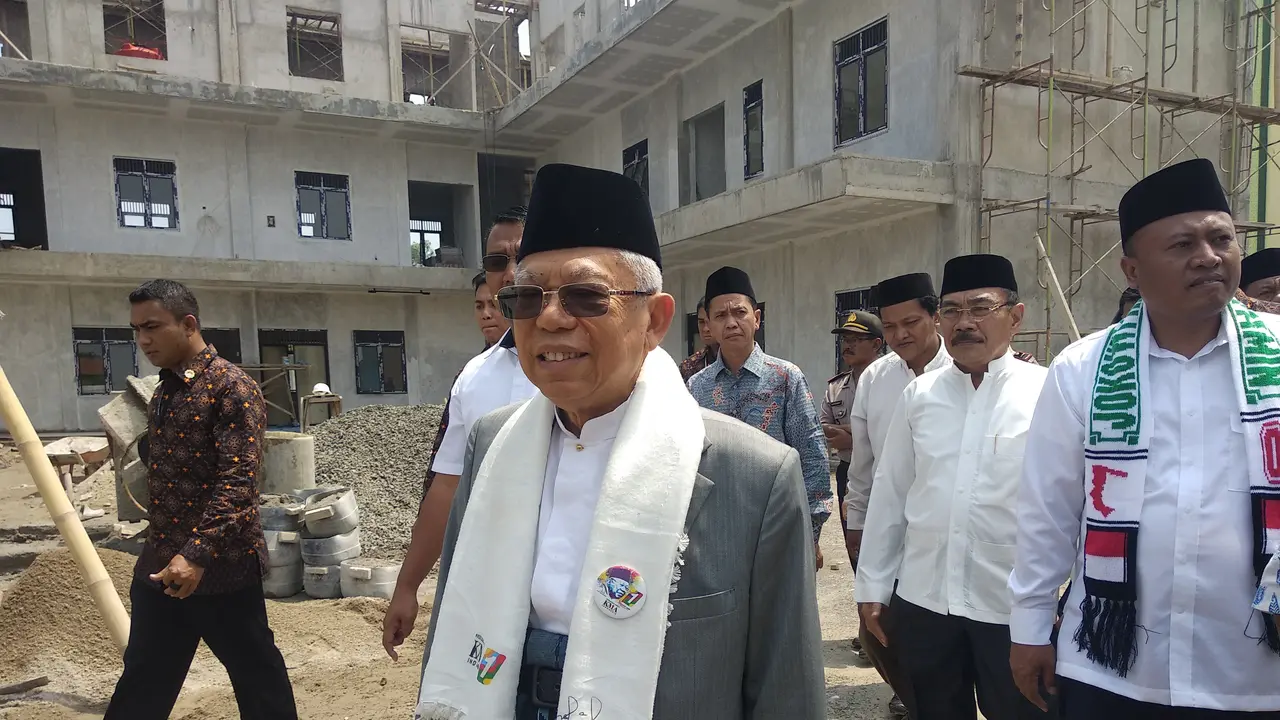 Ma'ruf Amin Kunjungi Pondok Pesantren An Nawawi