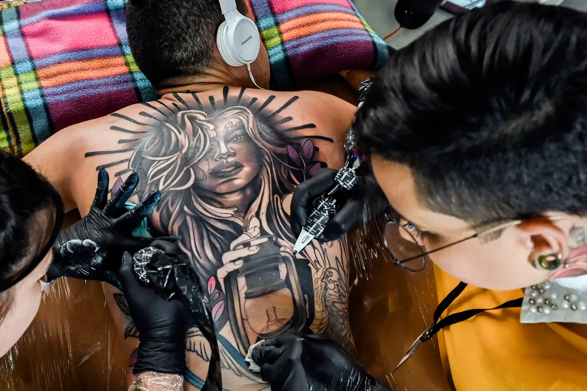 Antusiasme Penggila Tato di Expotattoo Colombia 2019