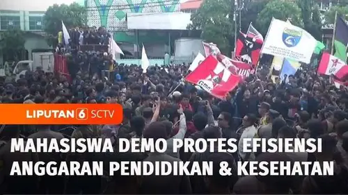 VIDEO: Aksi Tolak Efisiensi Anggaran Pendidikan di DPRD Jatim Ricuh, Mahasiswa Bentrok dengan Polisi