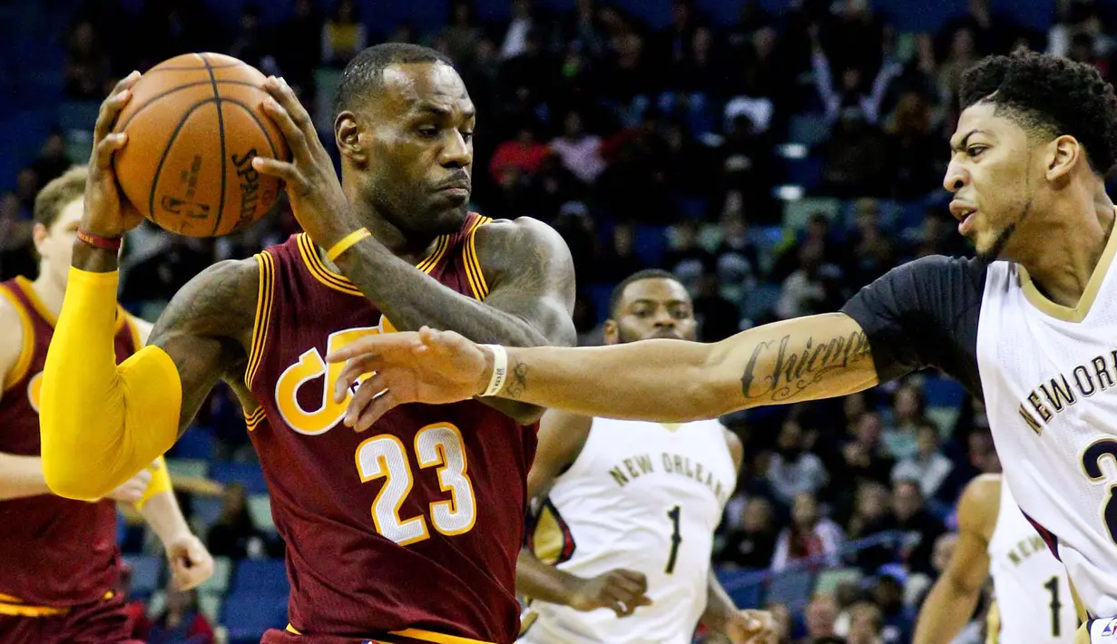 pada lanjutan NBA di Smoothie King Center, New Orleans, Sabtu (5/12/2015) WIB. (Reuters/Derick E. Hingle) 