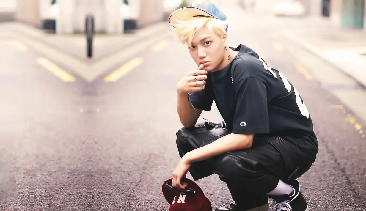 Penuturan Kai ini pun membuat para artis yang datang di Happy Together 3 pun terkejut dan merasakan kengerian yang dialami oleh personel EXO itu. (Foto: Soompi.com)