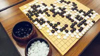 Kecerdasan besutan Google, AlphaGo, berhasil kalahkan juara Go Eropa (sumber: wired.com)