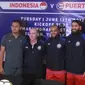 Kiper Timnas Puerto Rico, Cody Laurendi (kanan), siap meredam serangan Indonesia pada uji coba di Stadion Maguwoharjo, Selasa (13/6/2017). (Liputan6.com/Switzy Sabandar)