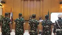 Empat anggota TNI terdakwa kasus penyiraman air keras terhadap aktivis KontraS, Andrie Yunus. (Liputan6.com/Ady Anugrahadi)