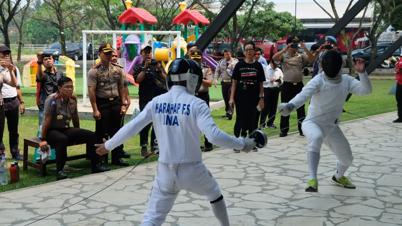 Kakorlantas Polri Irjen Royke Lumowa mengunjungi venue Asian Games 2018 cabang olahraga modern pentathlon di Tigaraksa, Tangerang