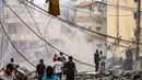 Juru bicara Perserikatan Bangsa Bangsa, Stephane Dujarric mencatat bahwa daerah pemukiman di Beirut, Lebanon kembali menjadi sasaran serangan udara Israel yang kian intens. (Foto oleh AFP)