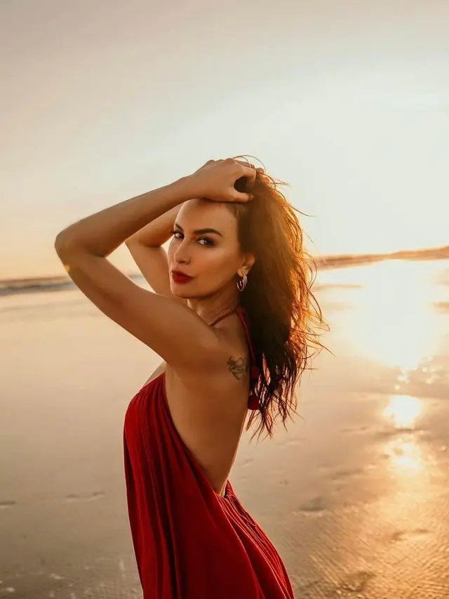 Sophia Latjuba.