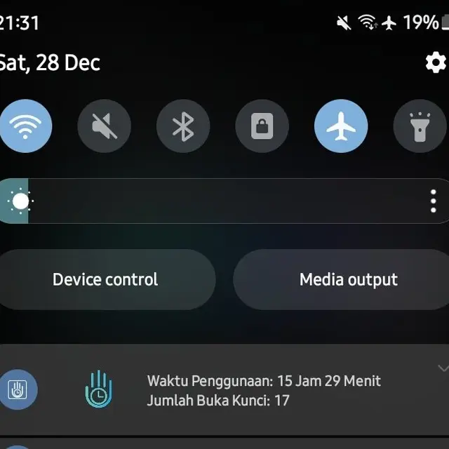6 Tangkapan Layar Durasi Screen Time Netizen Lebih 10 Jam Ini Bikin Tepuk Jidat
