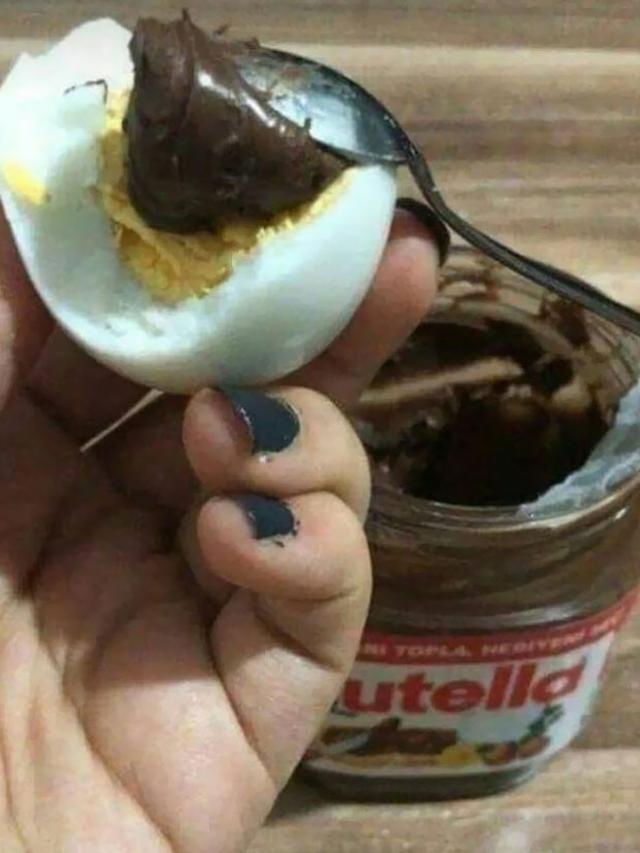 Kreatif, 6 Potret Kombinasi Telur dengan Makanan Ini Nyeleneh Banget