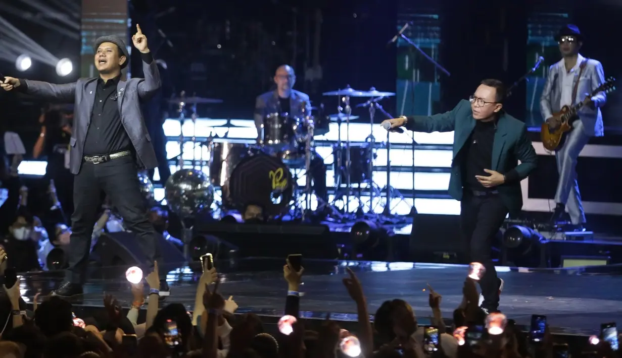 Ari Lasso acara Allo Bank Festival 2022 (Bambang E Ros/Fimela.com)