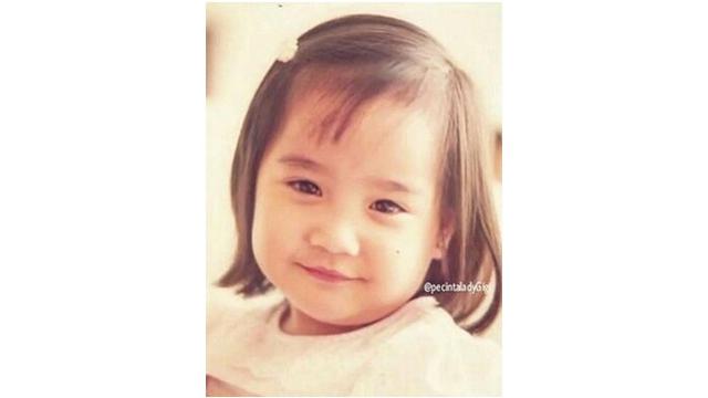 Saat masih kecil, Gigi terlihat cantik dan menggemaskan. Mirip Rafathar ya?