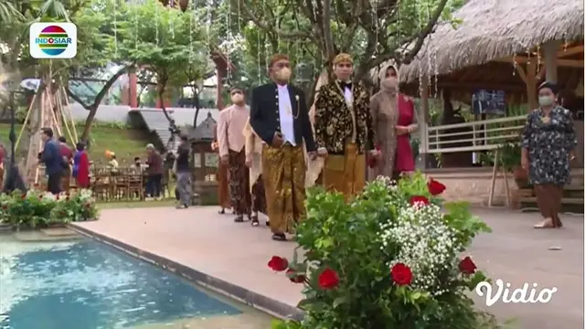 8 Momen Pernikahan Ifan Govinda dan Clarine Dieta, Mahar Unik Rp 12.122.021